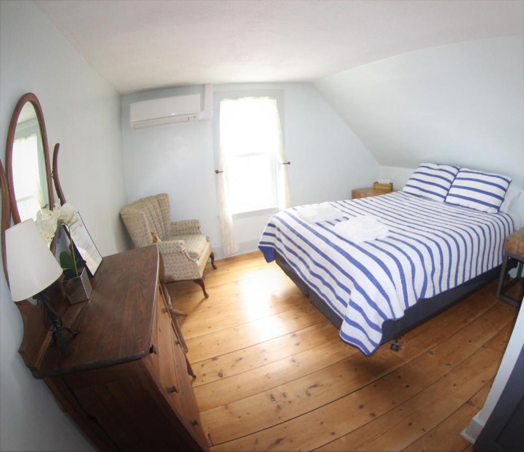 Brook Road Inn Goshen Екстериор снимка