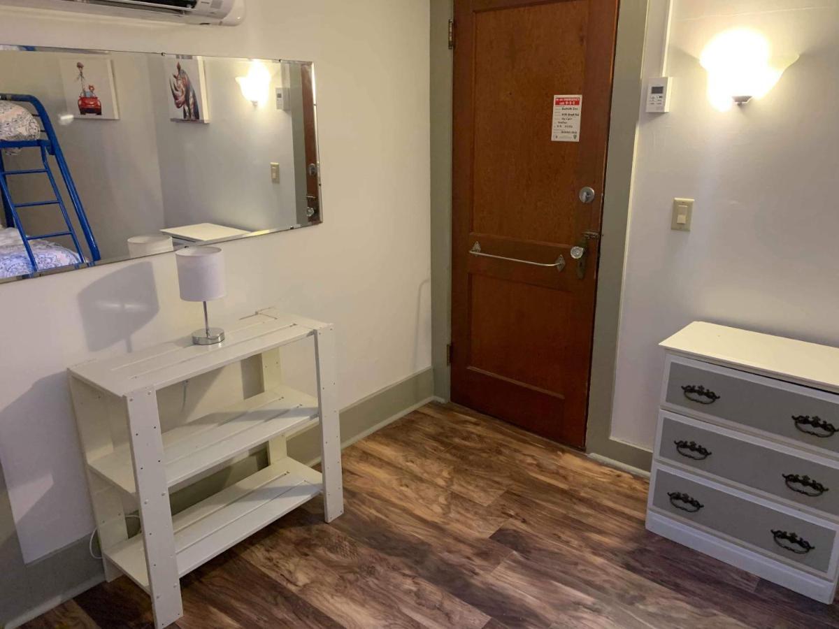 Brook Road Inn Goshen Екстериор снимка